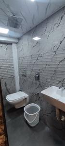 Bathroom Image of 250 Sq.ft 1 RK Studio for rent in Umerkhadi Mumbai for Rs. 1500
