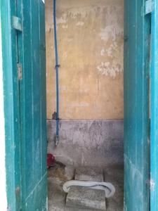 Common Bathroom One Image of 3000 Sq.ft 7 BHK Independent House for sale in Sinthi Kolkata for Rs. 32500000