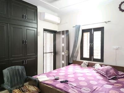 Bedroom Image of 1200 Sq.ft 3 BHK Apartment / Flat for sale in Sector 15 Rohini New Delhi for Rs. 18000000