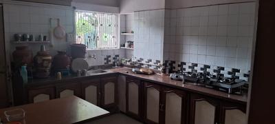 Kitchen Image of 2000 Sq.ft 4 BHK Apartment / Flat for sale in Thaltej Ahmedabad for Rs. 15000000
