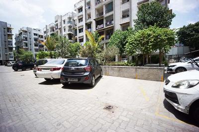 Image of 1530 Sq.ft 3 BHK Apartment / Flat for sale in Naranpura, Ahmedabad for Rs. 10800000