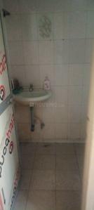 Bathroom Image of 750 Sq.ft 2 BHK Apartment / Flat for rent in Narendra Nagar Extension Nagpur for Rs. 15000