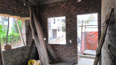 Bedroom Image of 730 Sq.ft 2 BHK Apartment / Flat for sale in Paschim Putiary Kolkata for Rs. 2500000