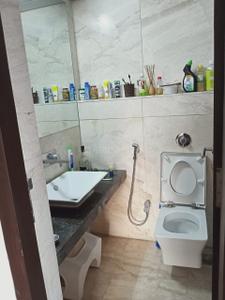 Bathroom Image of 1500 Sq.ft 3 BHK Apartment / Flat for sale in Dosti Imperia, Thane West Thane for Rs. 25000000