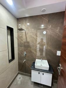 Bathroom Image of 990 Sq.ft 3 BHK Builder Floor for sale in Janakpuri New Delhi for Rs. 16500000