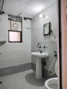 Common Bathroom Image of 900 Sq.ft 2 BHK Apartment / Flat for sale in Logix Blossom County, Sector 137 Noida for Rs. 9800000