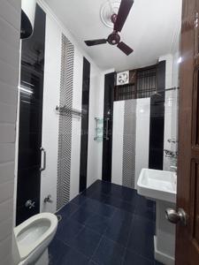 Bathroom Image of 3000 Sq.ft 3 BHK Builder Floor for rent in Sector 15A Faridabad for Rs. 50000