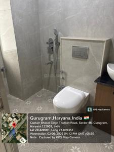 Bathroom Image of 900 Sq.ft 1 BHK Apartment / Flat for rent in Sector 46 Gurgaon for Rs. 40000