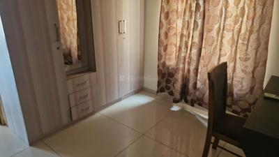 Bedroom Image of 1600 Sq.ft 3 BHK Apartment / Flat for rent in Sholinganallur Chennai for Rs. 40000