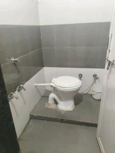 Common Bathroom Image of 1845 Sq.ft 3 BHK Apartment / Flat for sale in Prahlad Nagar Ahmedabad for Rs. 18500000