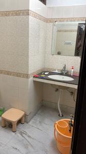 Bathroom Image of 1350 Sq.ft 2 BHK Apartment / Flat for rent in Jawahar Nagar Jaipur for Rs. 21000