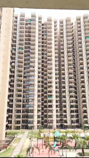 Gaur Yamuna City Main Image 1