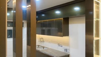 Kitchen Image of 1450 Sq.ft 3 BHK Apartment / Flat for sale in Sector 73 Noida for Rs. 7200000