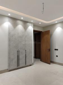 Bedroom Image of 2700 Sq.ft 4 BHK Builder Floor for rent in Green Park Extension New Delhi for Rs. 250000