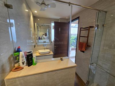 Bathroom Image of 4500 Sq.ft 5 BHK Builder Floor for sale in Big Block South City 2, Sector 49 Gurgaon for Rs. 60000000