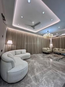 Living Room Image of 3600 Sq.ft 4 BHK Builder Floor for sale in Ansal Esencia Sector 67, Sector 67 Gurgaon for Rs. 35000000