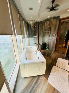 Bathroom Image of 3850 Sq.ft 4 BHK Apartment / Flat for sale in Jaypee The Sun Court, Jaypee Greens Greater Noida for Rs. 74500000