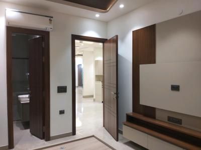 Bedroom Image of 1800 Sq.ft 3 BHK Builder Floor for sale in Vikaspuri Luxury Homes, Vikaspuri New Delhi for Rs. 34000000