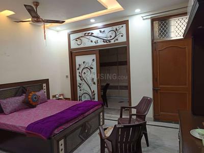 Bedroom Image of Unnati Girls Accommodation in Sector 22, Noida