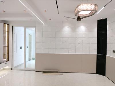 Living Room Image of 2200 Sq.ft 4 BHK Apartment / Flat for sale in Shama Apartment, Sector 10 Dwarka New Delhi for Rs. 38500000