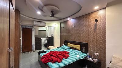 Bedroom Image of 1496 Sq.ft 1 RK Apartment / Flat for rent in DLF Capital Greens Phase 1 And 2, Karampura New Delhi for Rs. 18000