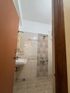 Image of 1700 Sq.ft 3 BHK Apartment / Flat for rent in Egmore, Chennai for Rs. 35000