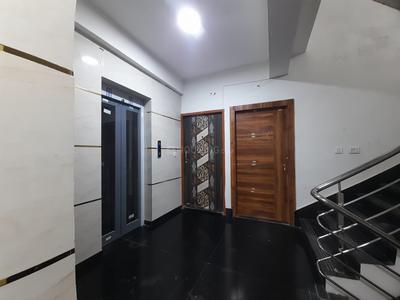 Balcony Image of 300 Sq.ft 1 RK Apartment / Flat for rent in Keshtopur Kolkata for Rs. 16000