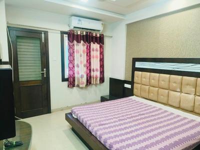 Bedroom Image of 1900 Sq.ft 3 BHK Apartment / Flat for sale in Vijay Nagar Indore for Rs. 11500000