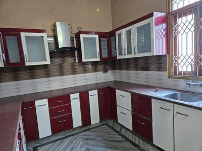 Kitchen Image of 1400 Sq.ft 4 BHK Apartment / Flat for rent in Rukanpura Patna for Rs. 40000