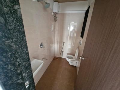Bathroom Image of 960 Sq.ft 2 BHK Apartment / Flat for rent in Ruparel Skygreens I, Kandivali West Mumbai for Rs. 46000