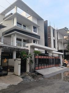 Image of 3200 Sq.ft 4 BHK Builder Floor for rent in Neelankarai, Chennai for Rs. 125000