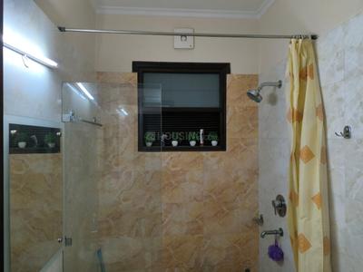 Bathroom Image of 2250 Sq.ft 2 BHK Builder Floor for rent in Sector 31 Faridabad for Rs. 35000