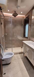 Bathroom Image of 2500 Sq.ft 4 BHK Builder Floor for sale in  Vigyan Vihar RWA, Surajmal Vihar New Delhi for Rs. 47500000