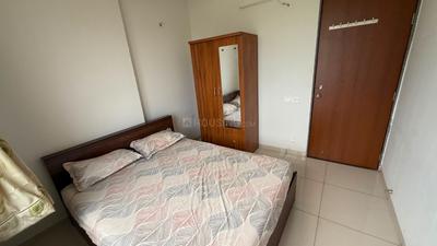 Bedroom Image of 1600 Sq.ft 2 BHK Apartment / Flat for rent in Science City Ahmedabad for Rs. 38000