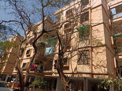 Image of 1360 Sq.ft 3 BHK Apartment / Flat for sale in Shyamal, Ahmedabad for Rs. 9800000
