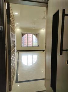 Main Entrance Image of 778 Sq.ft 2 BHK Apartment / Flat for rent in Malad West Mumbai for Rs. 80000