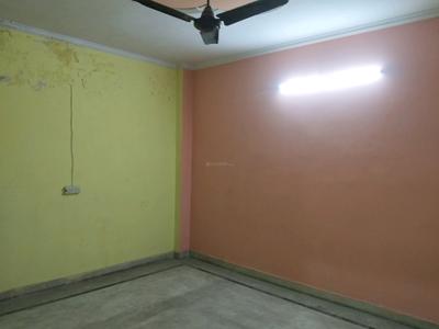 Bedroom Image of 820 Sq.ft 2 BHK Builder Floor for sale in Patparganj New Delhi for Rs. 6000000