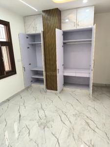 Bedroom Image of 1100 Sq.ft 3 BHK Apartment / Flat for rent in The Modern Floors, Dwarka Mor New Delhi for Rs. 30000