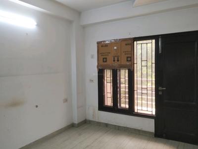 Bedroom Image of 1800 Sq.ft 3 BHK Builder Floor for sale in Pitampura New Delhi for Rs. 30000000