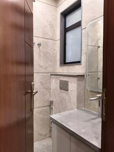 Bedroom Three Image of 1850 Sq.ft 3 BHK Apartment / Flat for sale in Jalvayu Tower, Sector 56 Gurgaon for Rs. 27200000
