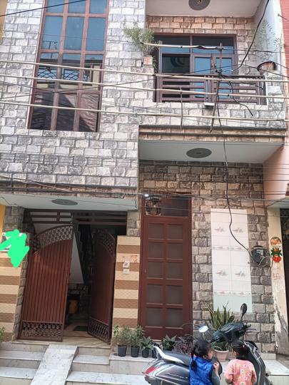 Krishna Colony, Sector 7 Main Image 1