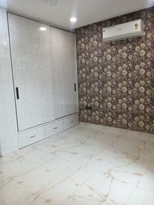 Bedroom Image of 3000 Sq.ft 4 BHK Builder Floor for rent in Sector 31 Noida for Rs. 85000