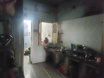 Kitchen Image of 15000 Sq.ft 3 BHK Independent House for sale in Sardar Colony Ahmedabad for Rs. 6000000