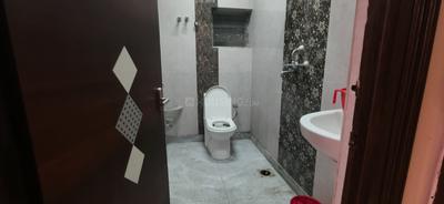 Bathroom Image of 1501 Sq.ft 3 BHK Apartment / Flat for sale in Baguiati Kolkata for Rs. 9000000