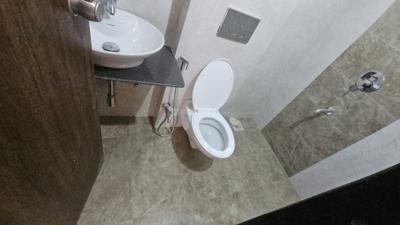 Bathroom Image of 740 Sq.ft 1.5 BHK Apartment / Flat for sale in Kothrud Pune for Rs. 12000000