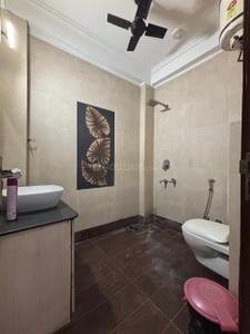 Image of 1900 Sq.ft 3 BHK Builder Floor for sale in Kirti Nagar, New Delhi for Rs. 30000000