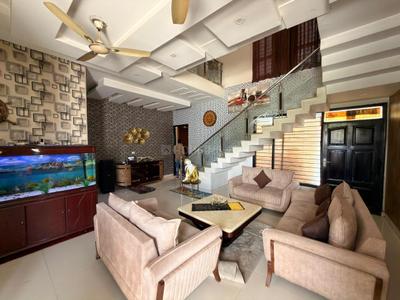 Kitchen Image of 2250 Sq.ft 7 BHK Independent House for sale in Sector 9 Faridabad for Rs. 48000000
