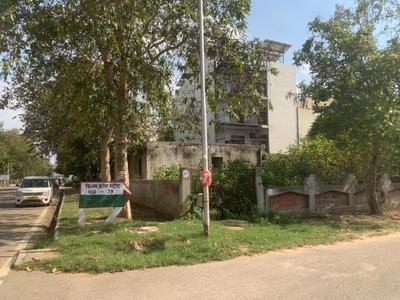 Image of 2153 Sq.ft 1 BHK Independent House for sale in Swarn Nagari, Greater Noida for Rs. 35000000