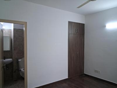 Bedroom Image of 1410 Sq.ft 3 BHK Apartment / Flat for sale in Paras Tierea, Sector 137 Noida for Rs. 12500000