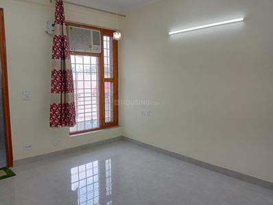 Bedroom Image of 1400 Sq.ft 2 BHK Builder Floor for rent in DLF Independent Floors, DLF Phase 3 Gurgaon for Rs. 45000